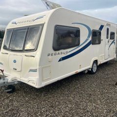 Bailey Pegasus 8 berth