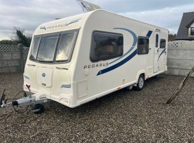 Bailey Pegasus 8 berth