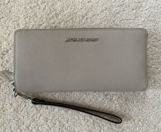 Michael Kors Bag womens wallet