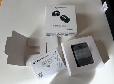 Motorola Moto Buds Loop - Bose Sound New