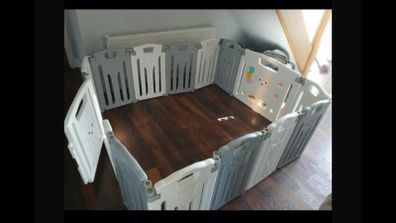 Play pen