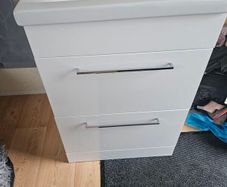 bathroom vanity unit