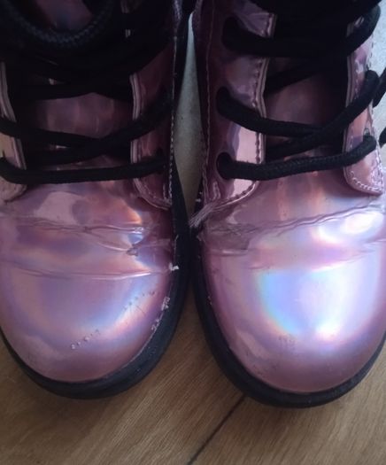 Girls boots