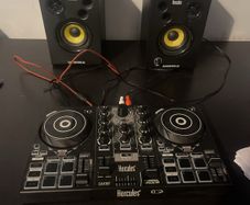 dj decks