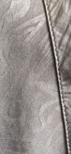 Authentic Vintage Sardar Soft Leather Jacket Rare Embossed Detail  Size 16 (Fits M-L Oversized)