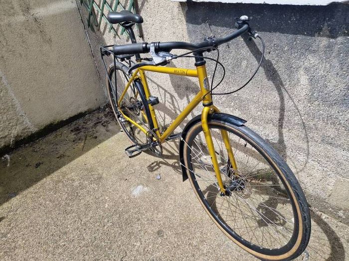 Hybrid City Bike