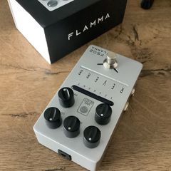 Flamma FS02 Stereo Reverb guitar box