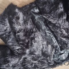 Teddy coat says 18 but more 12