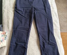 Navy cropped trousers