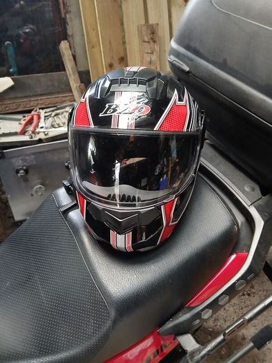 motorbike helmet size medium
