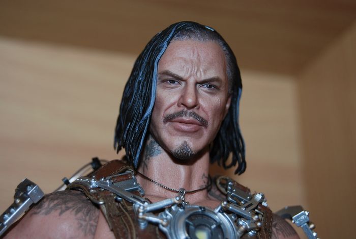 Hot Toys Whiplash