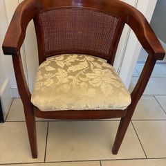 Vintage Hall Chair