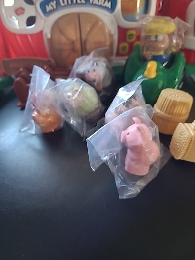 My Little Farm Ranch Barn Toy Play Set Animals Farmer Tractor Presc