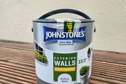Johnstones Brilliant White - Masonry Paint