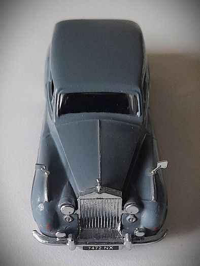 Diecast Vintage Dinky Toys Rolls-Royce Silver Wraith - Good Repaint by Seller/No Box
