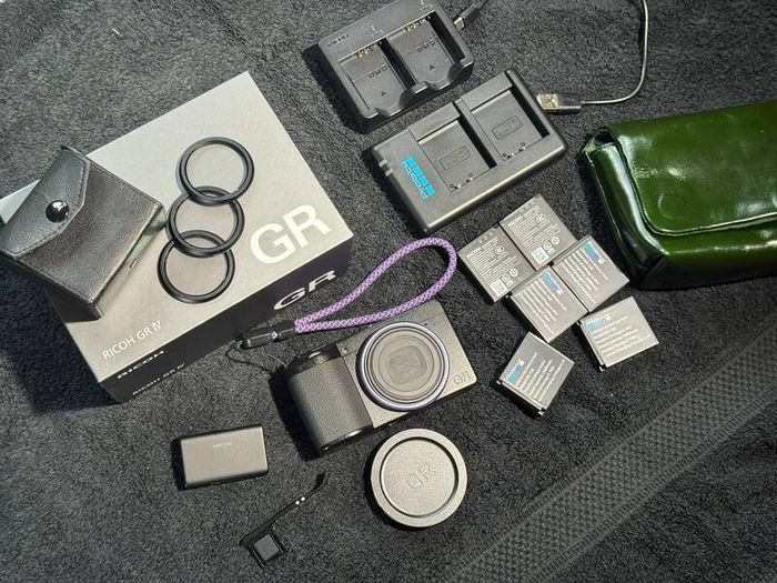 Ricoh GR IV (GR4) + GF-2 Flash & Lots of Extra