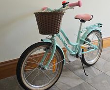 Kids bike for sale 5-7 yo