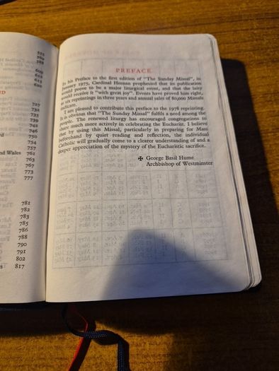 The Sunday Missal, 1987. Sunday Masses for the entire three-year cycle complete in one volume. Collins