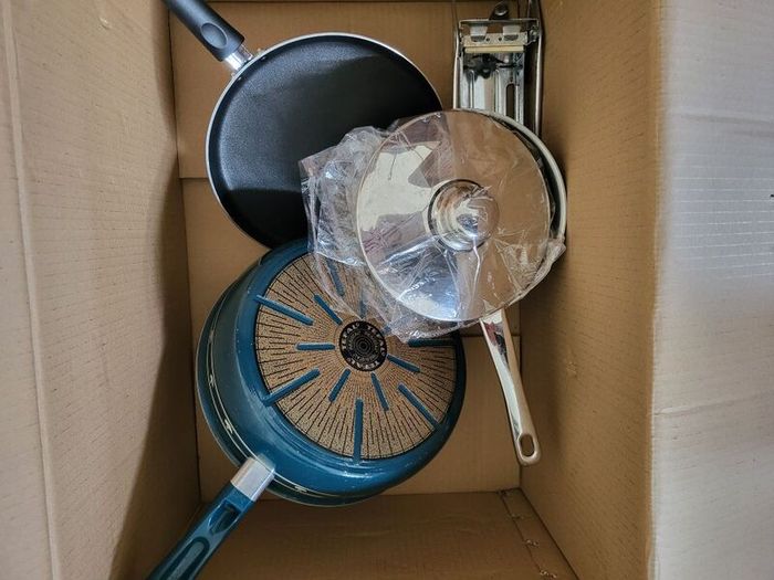 Saucepans/Pans