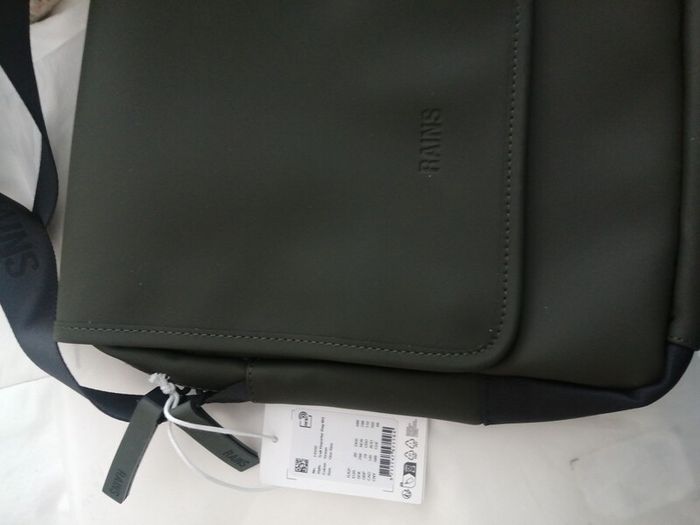 Rains Reporter bag bottle green