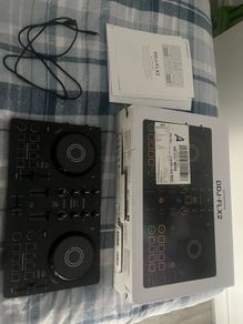dj deck