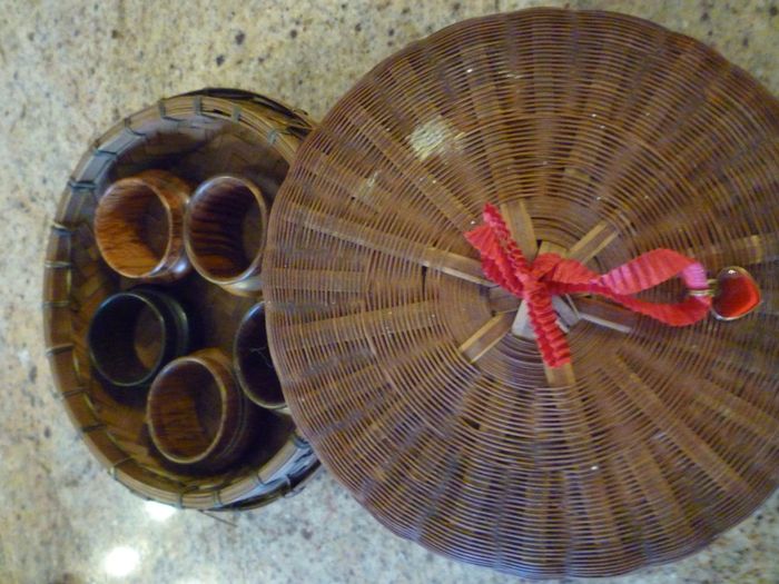 Wooden Napkin Ring holders-set Of 5 Vintage With Storage Box