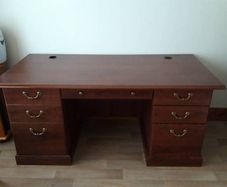 Victorian Mahogany Twin Pedestal Desk