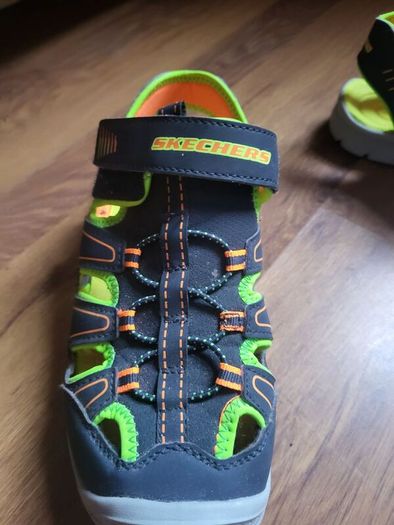 sketchers