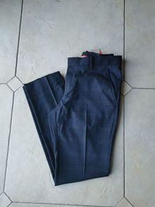 Smart mens trouser (32R)