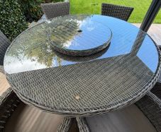 Rattan Round Table and 6 Chairs