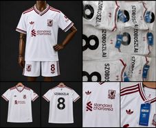 Liverpool kids football kit