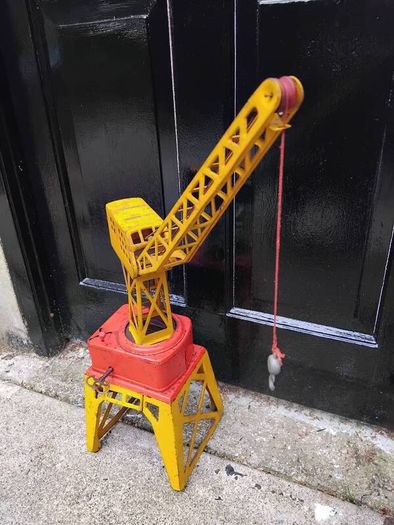 mechanical crane