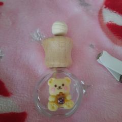 cute refillable perfume/oil bottle
