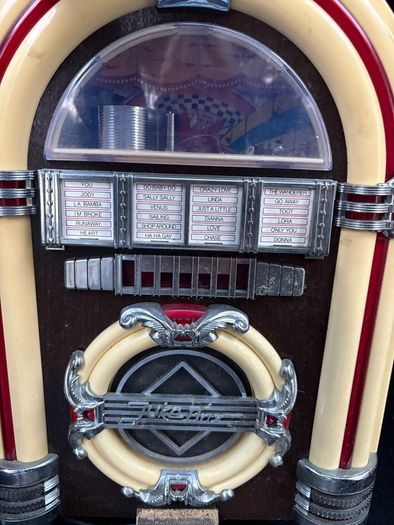 juke box