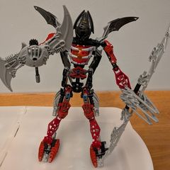 Bionicle Makuta Icarax