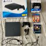 500 GB PlayStation 4 console bundle + 2 controllers + 2 games Image 3