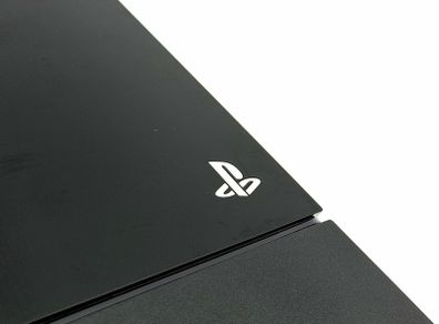 PlayStation 4 Launch Model in Piano Black with Black Steel Controller