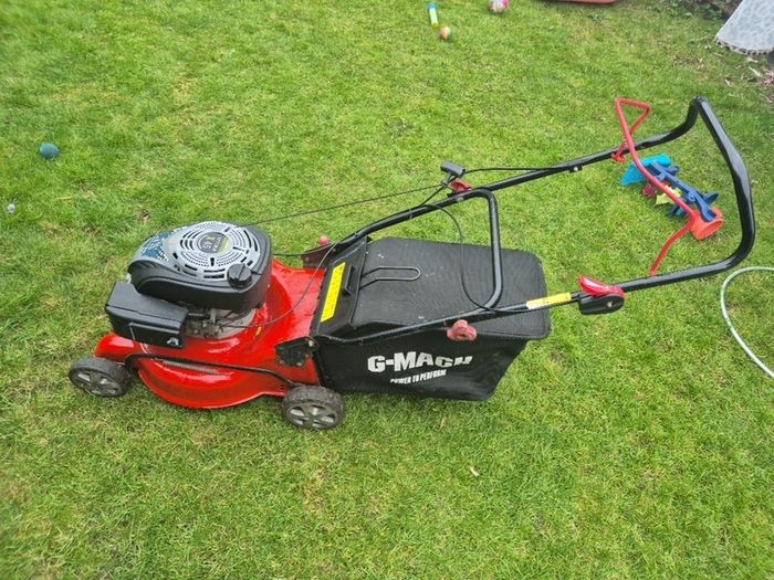 G mach petrol lawnmower
