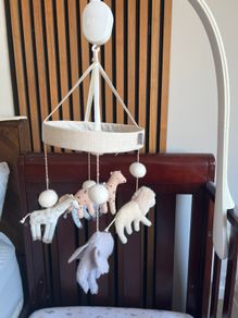Baby crib toy