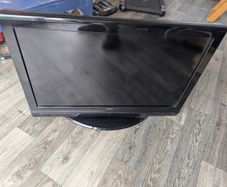 32" Lcd Tv