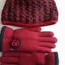 New hat and gloves tag attached Image 4