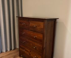 Solid wooden chest of drawers in excellent condition