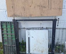 Draughting stand and drawing board