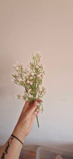 Wedding faux flowers