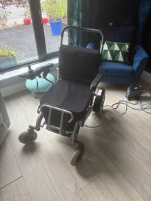 Electric Wheelchair