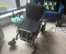 Electric Wheelchair