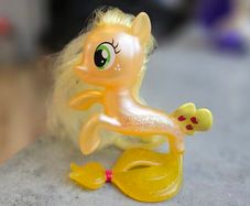 Apple Jack Applejack The Movie Glitter & Style Seapony 6 inch Figure G4 MLP My Little Pony 2017