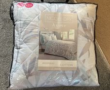 brand new bed spread