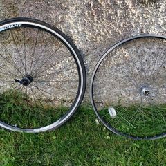 Racing bike wheels, back and front