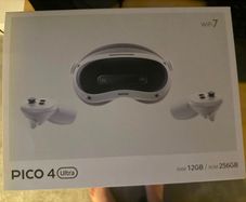 Pico 4 Ultra VR Headset-12 GB RAM /256 GB Storage